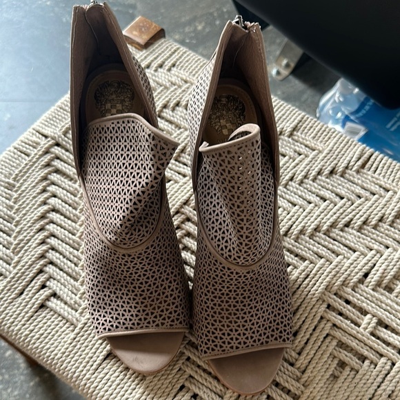 Vince camuto size 11 - Picture 1 of 4